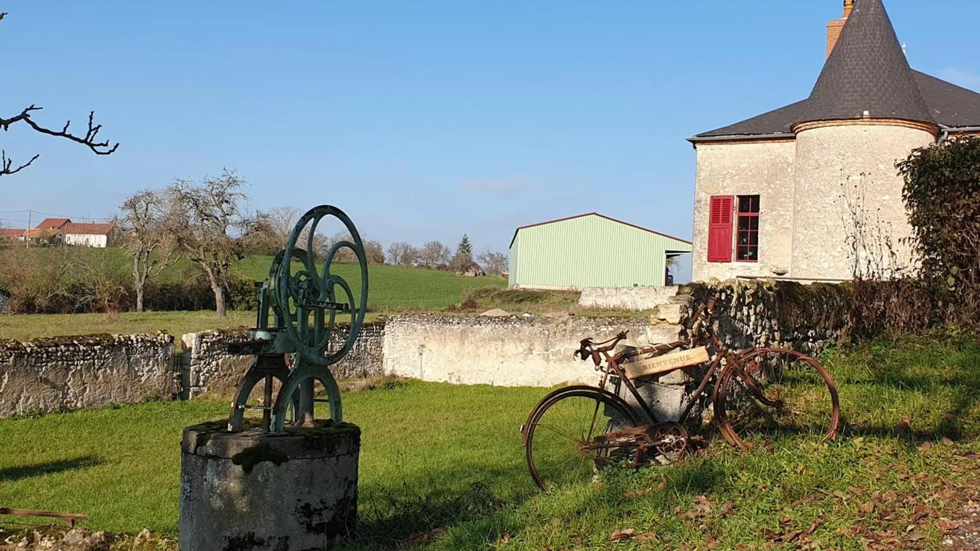 Maison 19Eme Renovee Avec Terrasse Et Bornes De Recharge - Fr-1-489-406 Cindre
