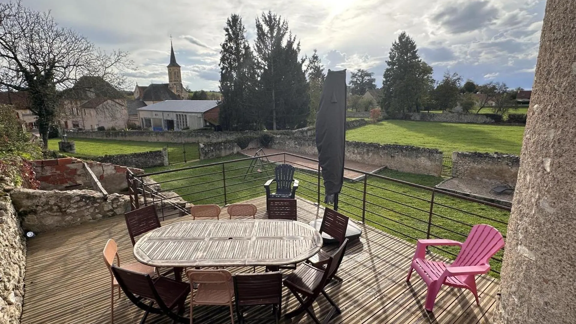 Holiday home Maison 19Eme Renovee Avec Terrasse Et Bornes De Recharge - Fr-1-489-406 Cindre France